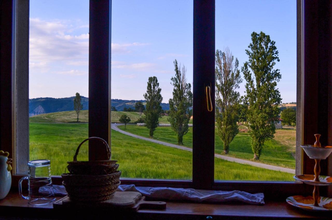 Antiche Vie B&B Serramazzoni Екстериор снимка