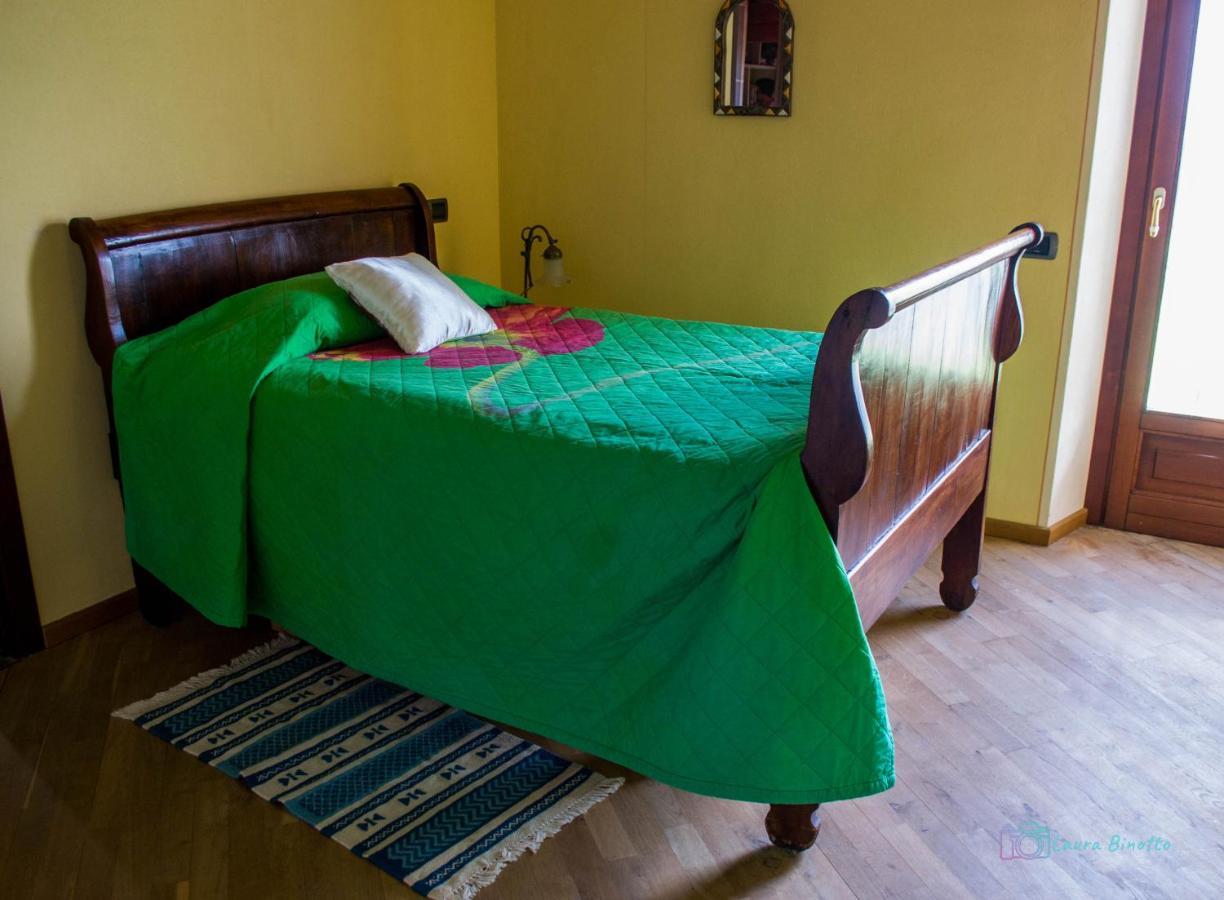 Antiche Vie B&B Serramazzoni Екстериор снимка