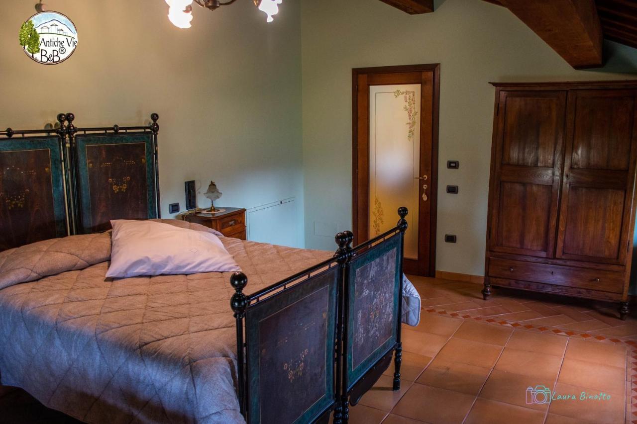 Antiche Vie B&B Serramazzoni Екстериор снимка