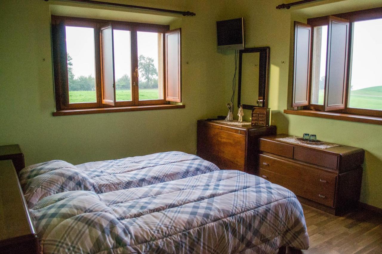 Antiche Vie B&B Serramazzoni Екстериор снимка