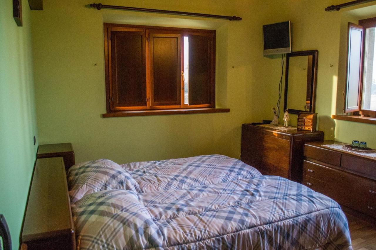 Antiche Vie B&B Serramazzoni Екстериор снимка